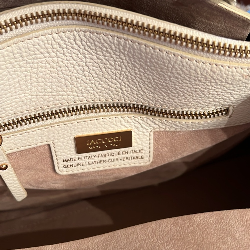 Handbag - Picture 2 of 5